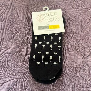 *$5 items are 5 for $15* tavi noir barre socks